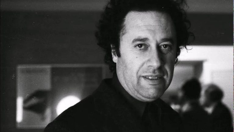 A propósito de los noventa años del nacimiento de Enrique Lihn (1929-1988) Una breve bio-bibliografía